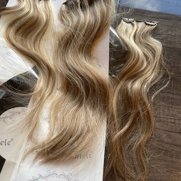 14 inch clip in hair extensions - Picture 6 of 6